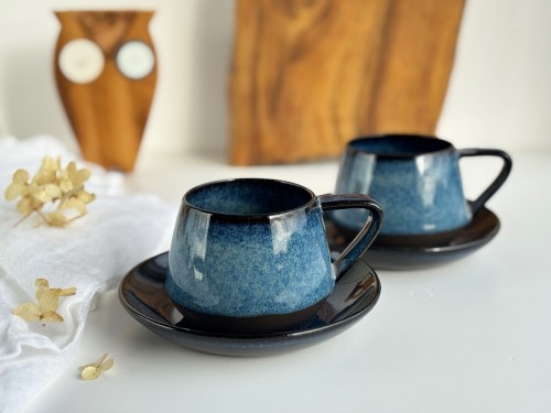 zestaw dla dwojga - filiżanki ceramiczne w odcieniach niebieskiego i granatu 250 ml